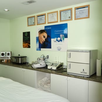 Rupal Beauty Zone - Waxing Near Me - Brampton, Ontario