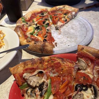 Bubba's 33 - Veggie Pizza w Side Salad & Shroom Burger - American Near Me - Chesapeake, Virginia Bubba's 33 - Veggie Pizza w Side Salad & Shroom Burger - American Near Me - Chesapeake, Virginia