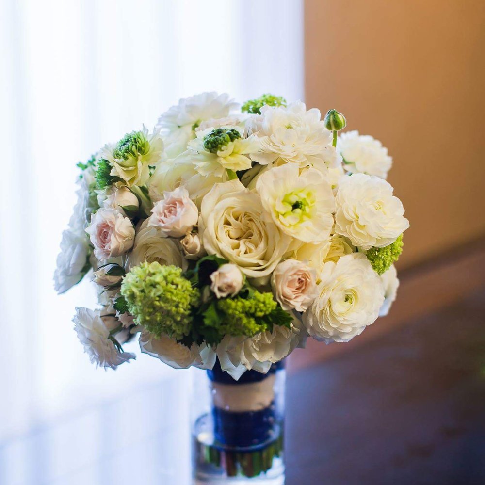 Blooming Bliss Design - Bridal bouquet - Florists Near Me Blooming Bliss Design - Bridal bouquet - Florists Near Me