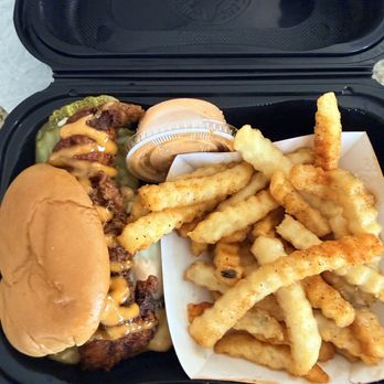 Dave's Hot Chicken - Single Slider - Chicken Shop Near Me - Henderson, Nevada