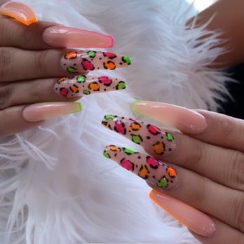 The Polish Lounge - Nail Salons Near Me - Gilbert, Arizona