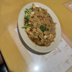 Thai Thai Cafe - Chicken pad see ew