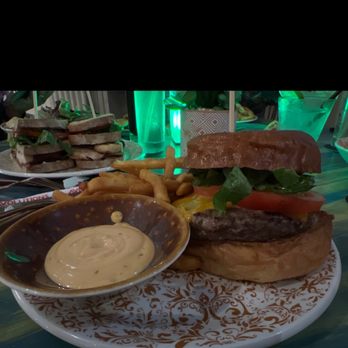 Mehzcla Restaurant South Beach - Latin American Near Me - Miami Beach, Florida