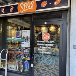 Saus - Outside