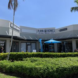 Playa Bowls - Front entrance