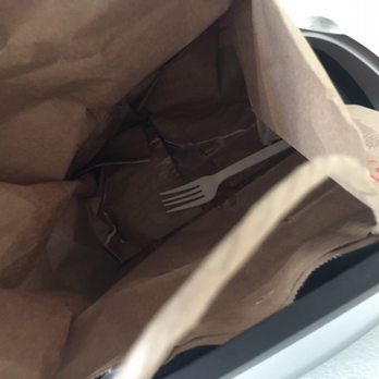 Boudin SF - French dip lid not secured and forgot my chips. Something is always wrong with even the most basic orders. Staff talks non stop. - Bakeries Near Me - Irvine, California