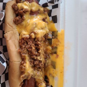 Hangry Dog - Chili Cheese dog.. without onions or mustard... - Tacos Near Me - Sunset, Utah Hangry Dog - Chili Cheese dog.. without onions or mustard... - Tacos Near Me - Sunset, Utah