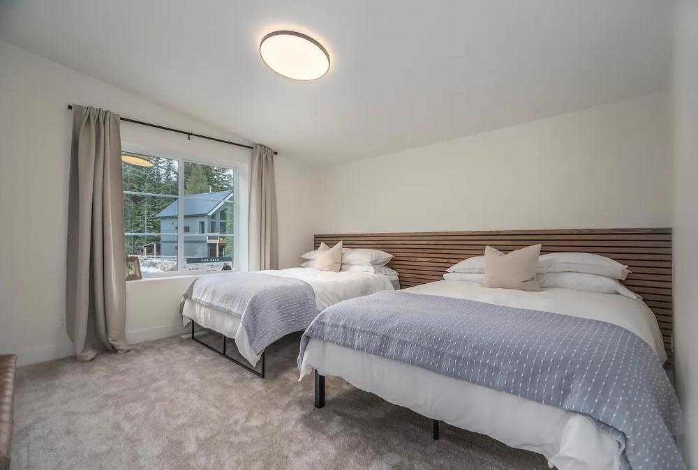 BLACK DIAMOND CABIN Updated September 2024 68 Photos 47025