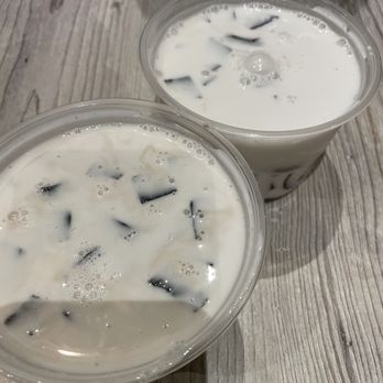 Sweethoney Dessert - Grass jelly - Desserts Near Me - Colma, California Sweethoney Dessert - Grass jelly - Desserts Near Me - Colma, California