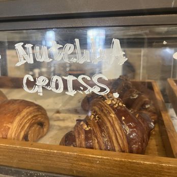 Detour Coffee - Coffee & Tea Near Me - Arlington, Virginia