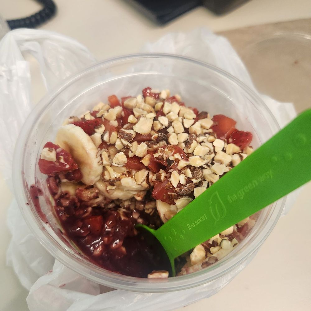 Berry Blast Bowl