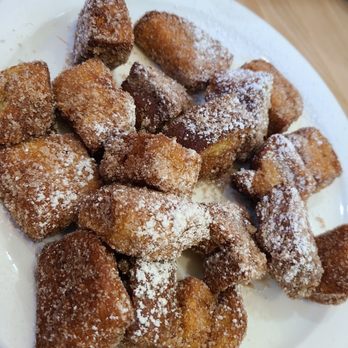 Griddlecakes - New American Near Me - Las Vegas, Nevada