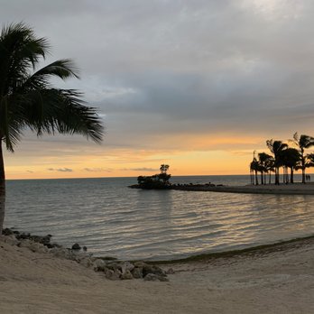 Isla Bella Beach Resort - Resorts Near Me - Marathon, Florida Isla Bella Beach Resort - Resorts Near Me - Marathon, Florida