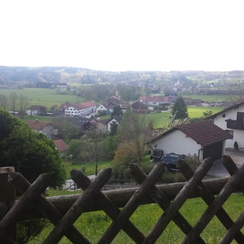 Schloßwirtschaft Falkenberg - Tolle Aussicht... - Beer Garden Near Me - Moosach, BY