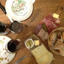 Le Rouge et le Verre - cheese and sausage. Yum!