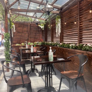5ive Spice - Outside patio - Vietnamese Near Me - New York, New York 5ive Spice - Outside patio - Vietnamese Near Me - New York, New York
