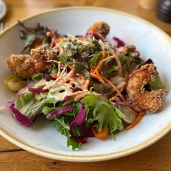 BeauSite - St Jehan de Valon - Fried crispy shrimp salad