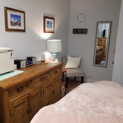 Body and Mind Energy Healing - Healing/treatment yellow room
