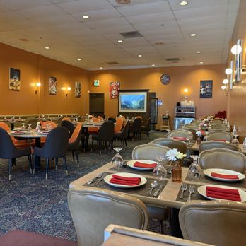 Aama’s Kitchen - Plenty of tables several more Behind this pic too - Indian Near Me - Livermore, California