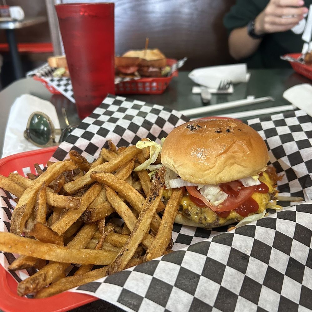 Shortys Diner - 1/2 lb smash BURGER - Breakfast & Brunch Near Me - Richmond, Virginia Shortys Diner - 1/2 lb smash BURGER - Breakfast & Brunch Near Me - Richmond, Virginia