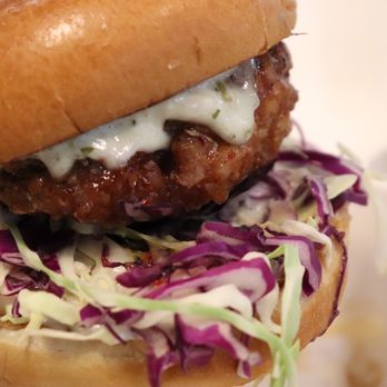 Humdinger Brewing - Fried Hot Chicken Sandwich - New American Near Me - Arroyo Grande, California