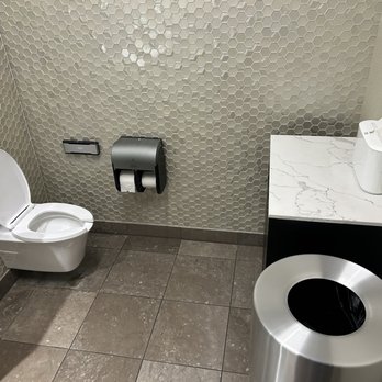 SoFi Stadium - West Owners Club restroom - Stadiums & Arenas Near Me - Inglewood, California SoFi Stadium - West Owners Club restroom - Stadiums & Arenas Near Me - Inglewood, California