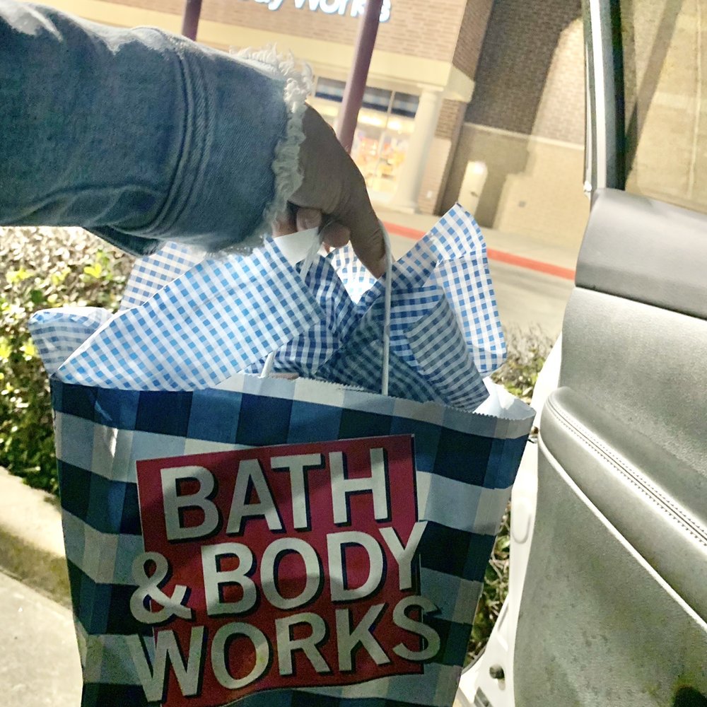 Bath & Body Works - Bath & Body Works Bag - Cosmetics & Beauty Supply Near Me - Houston, Texas Bath & Body Works - Bath & Body Works Bag - Cosmetics & Beauty Supply Near Me - Houston, Texas