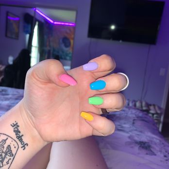 Sola Nails & Spa - Nail Salons Near Me - Chesterfield, Missouri Sola Nails & Spa - Nail Salons Near Me - Chesterfield, Missouri