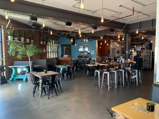 DV8 Kitchen - East End by null