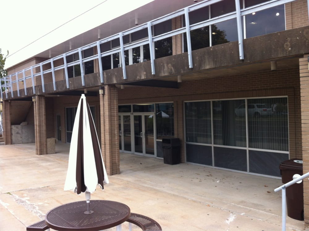 QUINCY UNIVERSITY BOOKSTORE Updated June 2024 1800 College Ave