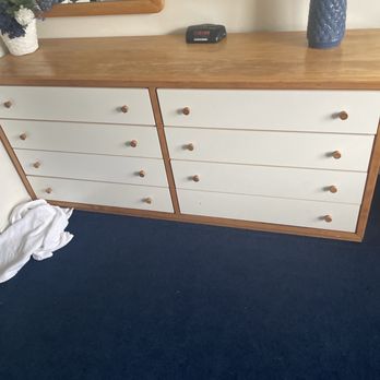 Ocean Creek Resort - Dresser missing a knob and the worn top. - Resorts Near Me - Myrtle Beach, South Carolina Ocean Creek Resort - Dresser missing a knob and the worn top. - Resorts Near Me - Myrtle Beach, South Carolina
