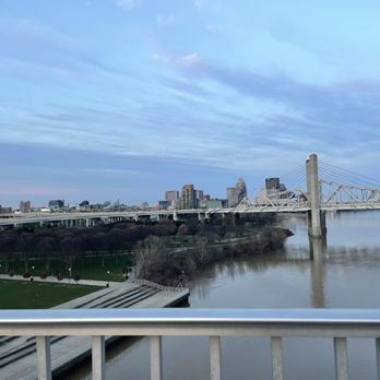 Big Four Bridge - 3/14 - Landmarks & Historical Buildings Near Me - Louisville, Kentucky Big Four Bridge - 3/14 - Landmarks & Historical Buildings Near Me - Louisville, Kentucky
