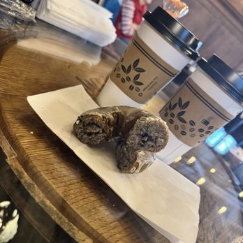 Alden Villa - The blueberry cake doughnut was perfection! - Venues & Event Spaces Near Me - Lebanon, Pennsylvania