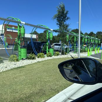 Green Clean Express Auto Wash - S Military - Vacuuming Station - Car Wash Near Me - Virginia Beach, Virginia