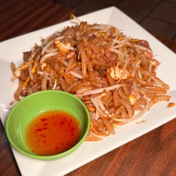 Red Rose Restaurant - Beef Lort - Cambodian Near Me - Lowell, Massachusetts