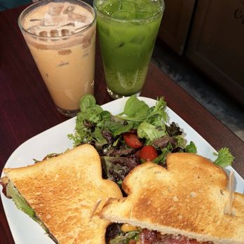 Awesome Coffee - Dirty Horchata Latte B.L.T. Matcha Lemonade - Ice Cream & Frozen Yogurt Near Me - Los Angeles, California Awesome Coffee - Dirty Horchata Latte B.L.T. Matcha Lemonade - Ice Cream & Frozen Yogurt Near Me - Los Angeles, California