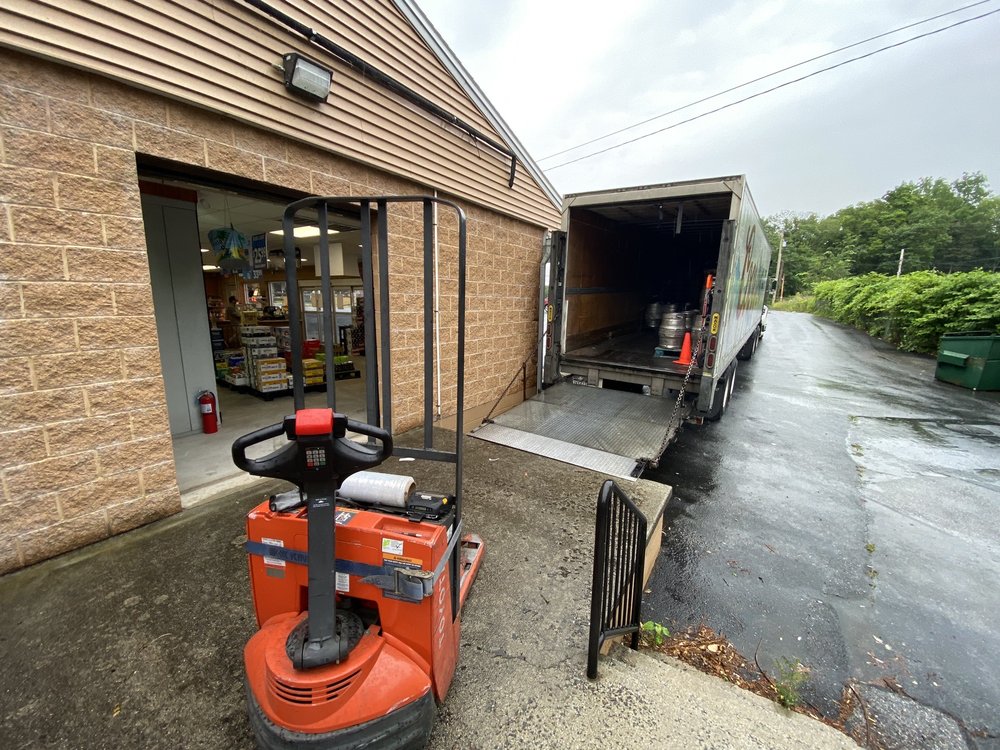 DERRY BEVERAGE Updated September 2024 3697 Derry St, Harrisburg