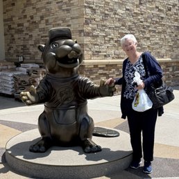 Me and Buc-ee's statue
