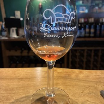 Davenport Orchards & Winery - Wineries Near Me - Eudora, Kansas Davenport Orchards & Winery - Wineries Near Me - Eudora, Kansas