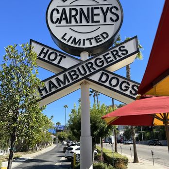 Carneys - Burgers Near Me - Studio City, California