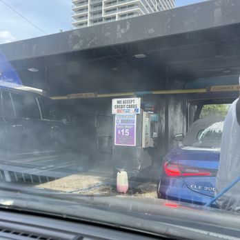 Wynwood Car Wash - Car Wash Near Me - Miami, Florida Wynwood Car Wash - Car Wash Near Me - Miami, Florida