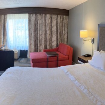 Hampton Inn Los Angeles/Arcadia/Pasadena - Inside the room - Hotels Near Me - Arcadia, California Hampton Inn Los Angeles/Arcadia/Pasadena - Inside the room - Hotels Near Me - Arcadia, California