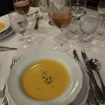 Antrim 1844 - Curried butternut squash soup - Hotels Near Me - Taneytown, Maryland Antrim 1844 - Curried butternut squash soup - Hotels Near Me - Taneytown, Maryland