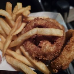 11-27-24. Half fries and half onion rings. 11-27-24. Half fries and half onion rings.