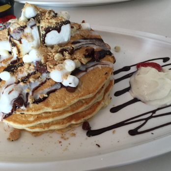 Omelet Bar - Breakfast & Brunch Near Me - Orlando, Florida Omelet Bar - Breakfast & Brunch Near Me - Orlando, Florida