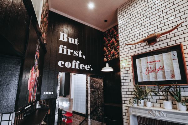 Alfred Coffee by null