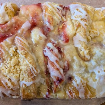 Ganache Bakery - Strawberry cheese coffee cake - Bakeries Near Me - Morton Grove, Illinois