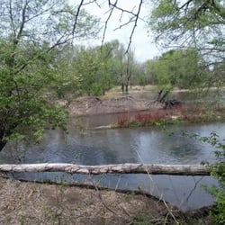 Englewood Mobile Home and RV Park - Picture of the Arkansas River which is great for fishing