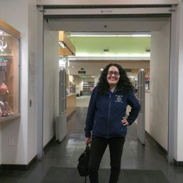 Chinatown library has Mandarin classes on Tuesdays.  Great place to learn Mandarin and get Chinese materials.