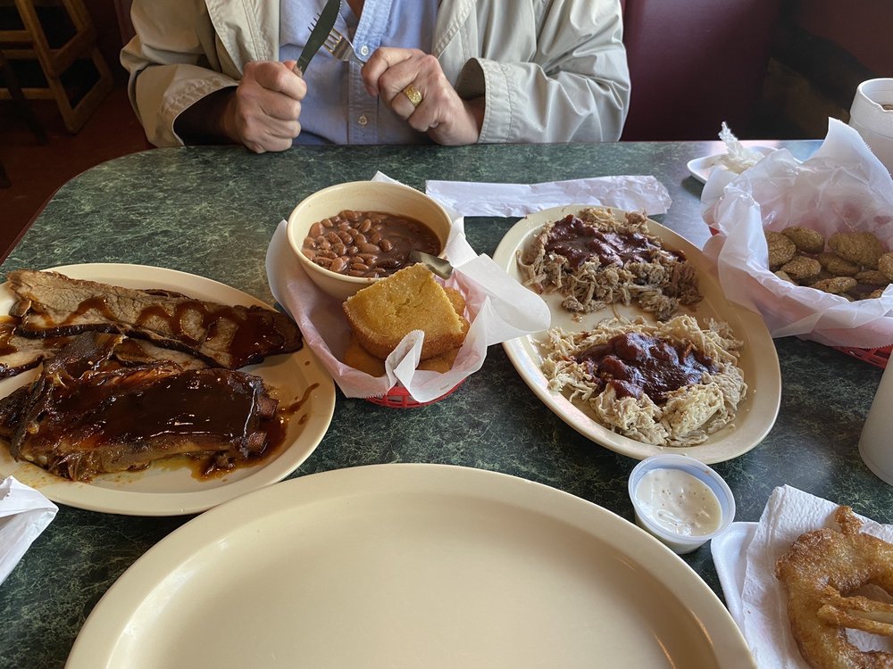 Food from Log Cabin Smokehouse
